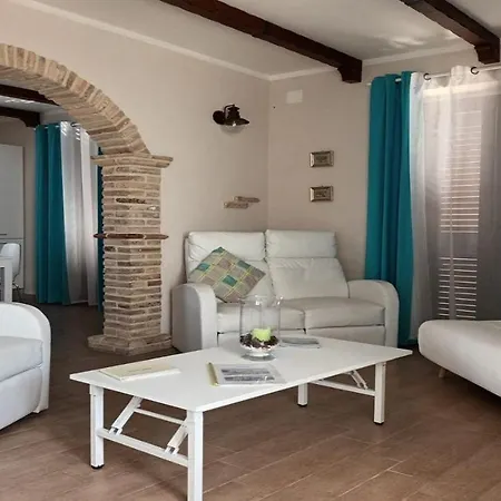 I Tre Laghi 14 Posti Letti 10 Posti Letti Appartement
