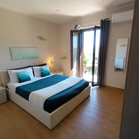 I Tre Laghi 14 Posti Letti 10 Posti Letti شيتا سانت أنجيلو