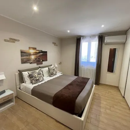 I Tre Laghi 14 Posti Letti 10 Posti Letti Appartement