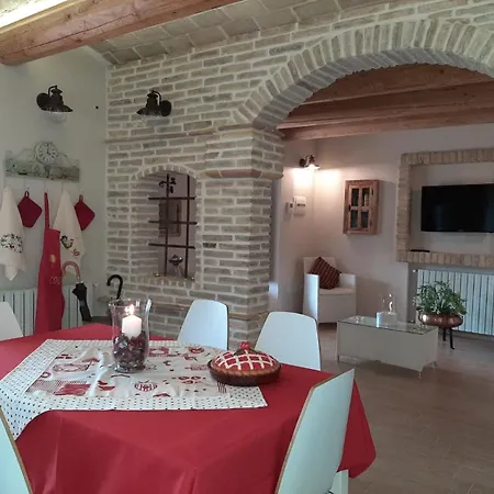 I Tre Laghi 14 Posti Letti 10 Posti Letti *