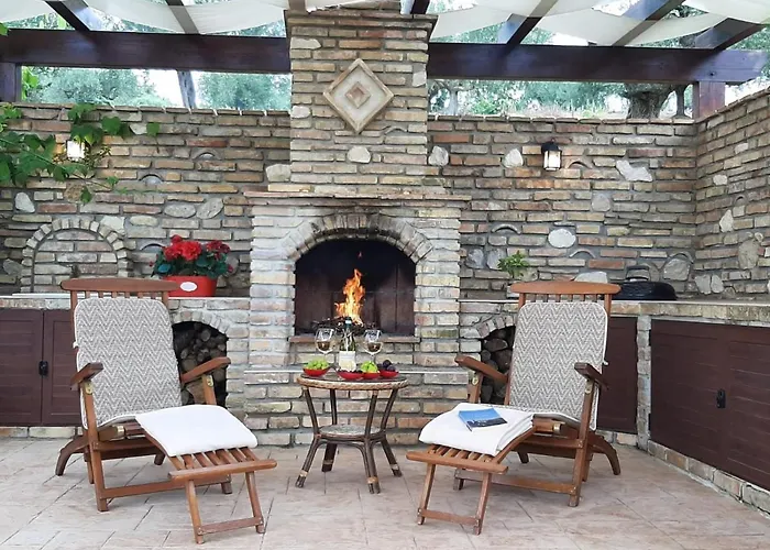 I Tre Laghi 14 Posti Letti 10 Posti Letti *