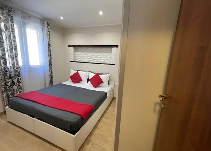 I Tre Laghi 14 Posti Letti 10 Posti Letti *