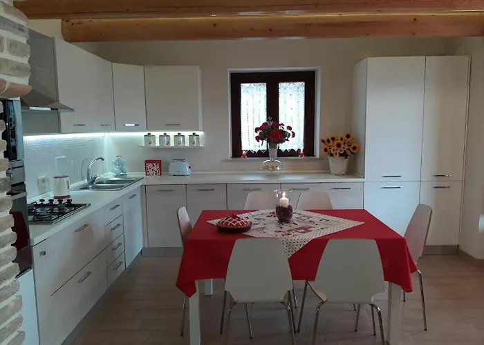 I Tre Laghi 14 Posti Letti 10 Posti Letti Lägenhet *